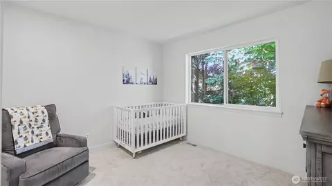 Bedroom - 14719 102nd Ave NE, Bothell, WA 98011 photo 3 of 4