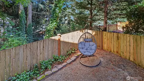 Exterior - 14719 102nd Ave NE, Bothell, WA 98011 photo 9 of 9