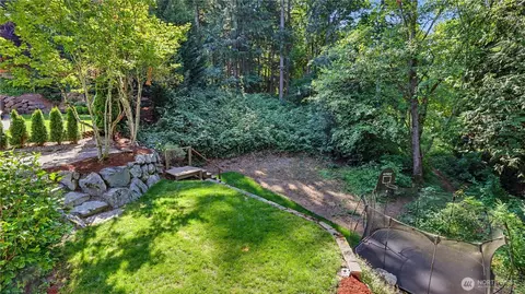 Exterior - 14719 102nd Ave NE, Bothell, WA 98011 photo 7 of 9