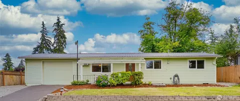 11833 SE 272nd Pl, Kent, WA 98030