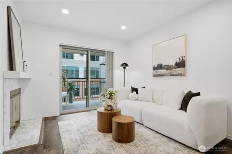 769 Hayes St #201, Seattle, WA 98109