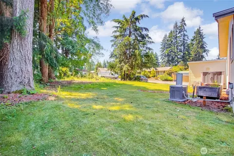 Exterior - 3232 206th Pl SE, Bothell, WA 98012 photo 3 of 10