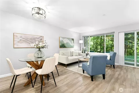 2300 Jefferson Ave NE #E121, Renton, WA 98056