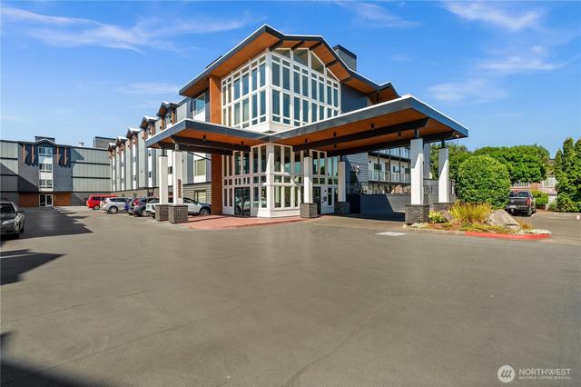 2501 Canterbury Ln E #203, Seattle, WA 98112