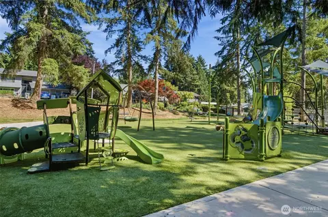 View/Area - 16910 22nd Ave SE, Bothell, WA 98012 photo 2 of 2