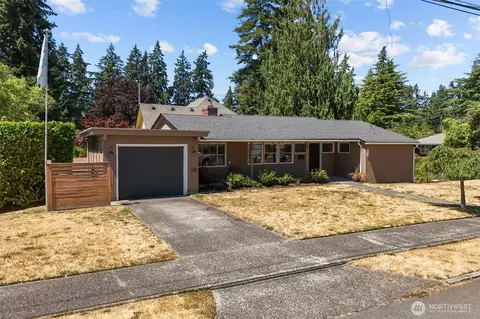 236 Farallone Ave, Fircrest, WA 98466