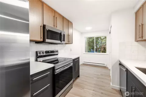 7501 Ruby Dr SW #J103, Lakewood, WA 98498