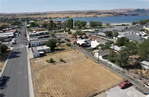 0 Main Ave E, Soap Lake, WA 98851
