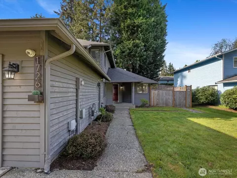Exterior - 1726 174th Pl SE, Bothell, WA 98012 photo 9 of 12