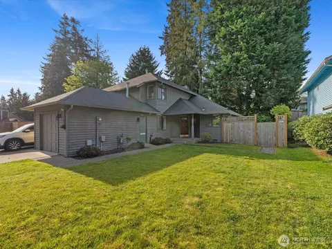 Exterior - 1726 174th Pl SE, Bothell, WA 98012 photo 12 of 12
