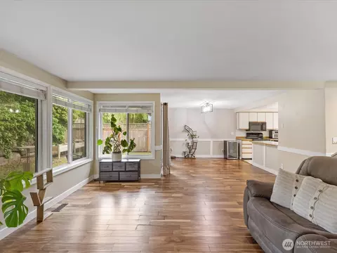 Living - 1726 174th Pl SE, Bothell, WA 98012 photo 1 of 4