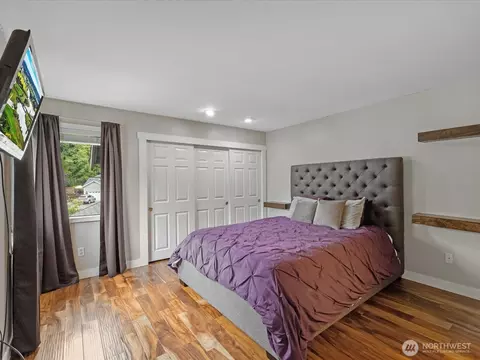 Bedroom - 1726 174th Pl SE, Bothell, WA 98012 photo 4 of 4