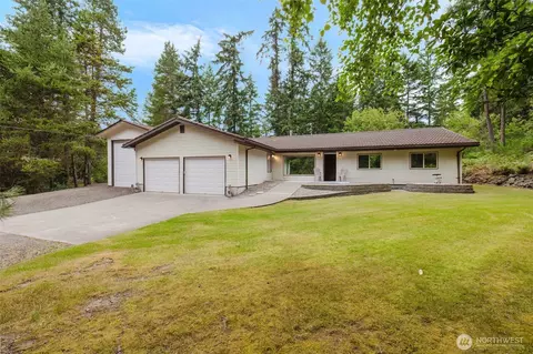 4601 SW Lake Flora Rd, Port Orchard, WA 98367