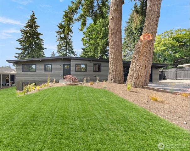 16719 SE 4th Pl, Bellevue, WA 98008