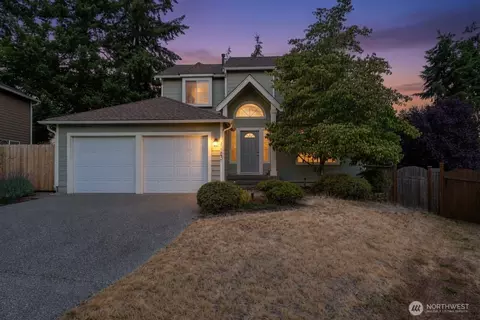 2114 Camas Ave NE, Renton, WA 98056