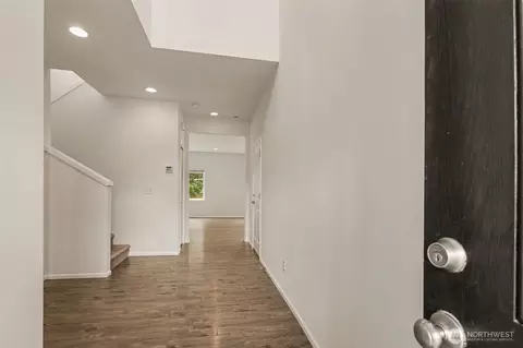 Entry Way - 3005 Eagle Loop NE, Lacey, WA 98516 photo 1 of 1