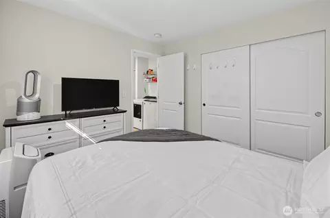 Bedroom - 23708 Locust Way #43, Bothell, WA 98021 photo 1 of 2