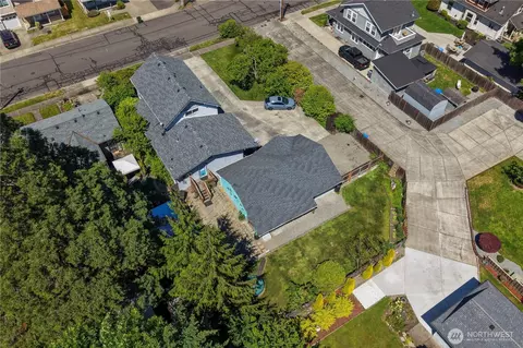 View/Area - 1718 Langdon St, Sumner, WA 98390 photo 4 of 4