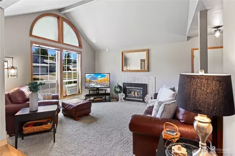 Other - 10103 27th Dr SE, Everett, WA 98208 photo 2 of 10