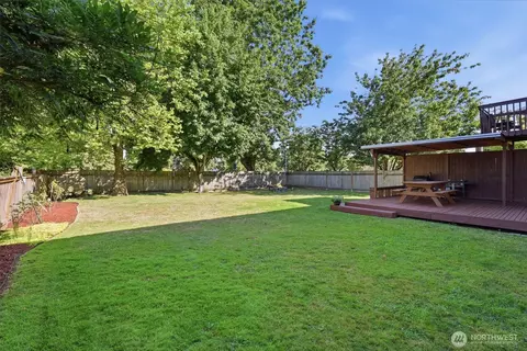 15374 Heintz Ave SE, Monroe, WA 98272