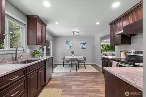 Kitchen - 2805 York Rd, Everett, WA 98204 photo 2 of 2
