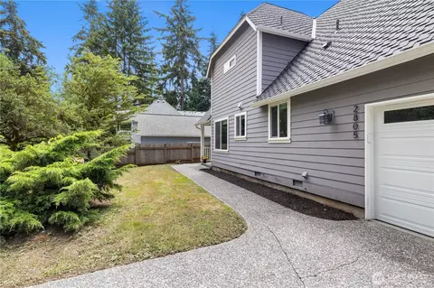 Exterior - 2805 York Rd, Everett, WA 98204 photo 1 of 1