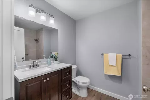 Bath - 2805 York Rd, Everett, WA 98204 photo 1 of 3