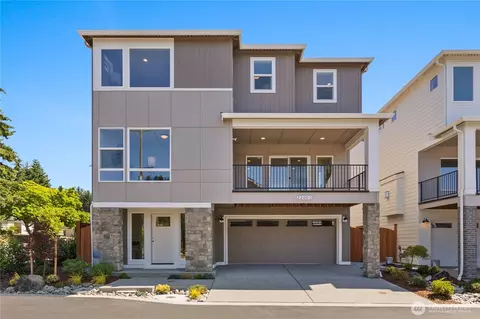 22001 81st Pl W, Edmonds, WA 98026