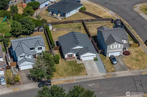 View/Area - 903 Williams St NW, Orting, WA 98360 photo 4 of 6