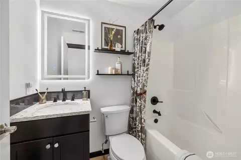 Bath - 903 Williams St NW, Orting, WA 98360 photo 4 of 4