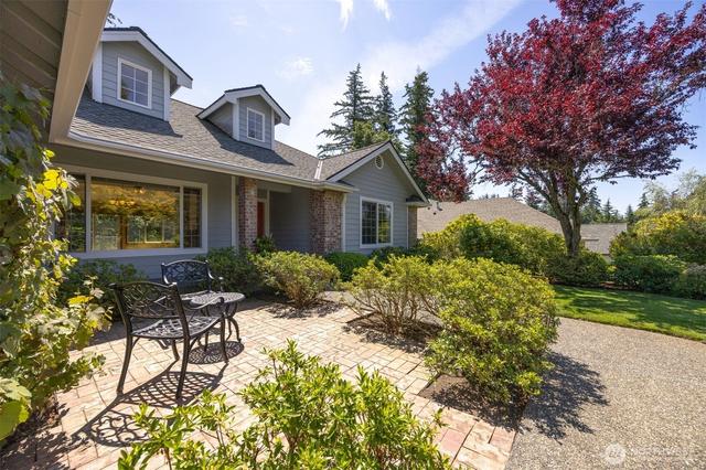 3128 Tanglewood Ln, Bellingham, WA 98226