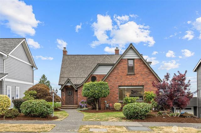 6759 41st Ave SW, Seattle, WA 98136