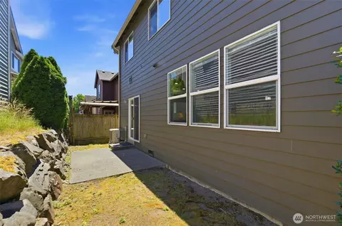 Exterior - 19215 25th Ave SE, Bothell, WA 98012 photo 3 of 3