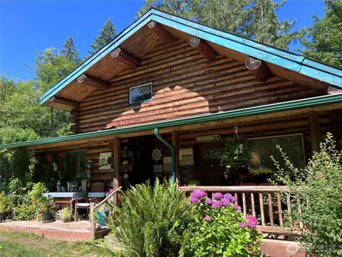 4293 E Pickering Rd, Shelton, WA 98584