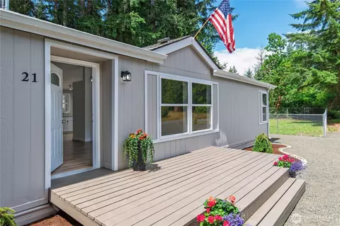 21 E Willopa Rd, Shelton, WA 98584
