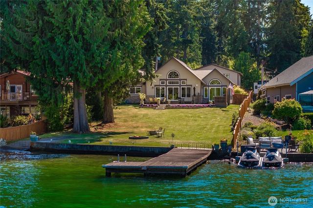 5419 W Tapps Dr E, Lake Tapps, WA 98391