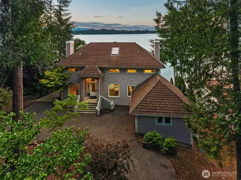 4940 78th Ave NW, Olympia, WA 98502
