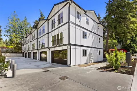 7103 210 St SW #F, Edmonds, WA 98026
