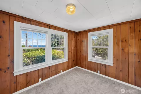 Other - 4417 Seahurst Ave, Everett, WA 98203 photo 3 of 5