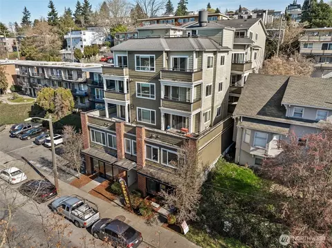 3232 15th Ave W, Seattle, WA 98119