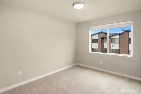 Bedroom - 729 112th St SW #E1, Everett, WA 98204 photo 4 of 4
