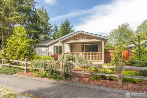 2364 Highland Loop, Port Townsend, WA 98368
