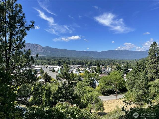 114 W Fourth St, Cle Elum, WA 98922