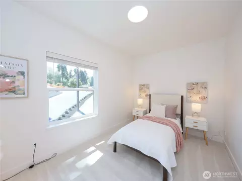 Bedroom - 3333 Nassau St #A, Everett, WA 98201 photo 2 of 7