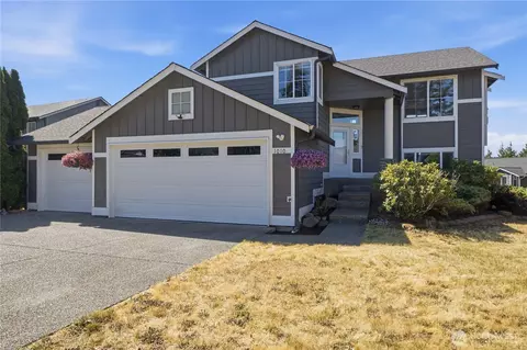 Exterior - 1010 200th Street Ct E, Spanaway, WA 98387 photo 2 of 4