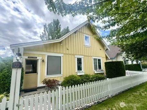 125 Malarkey Ln, Oroville, WA 98844
