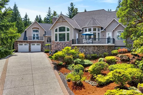 11946 New Morning Dr, Anacortes, WA 98221