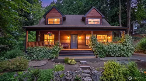 14422 200th Ave SE, Renton, WA 98059