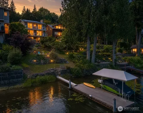 482 W Lake Samish Dr, Bellingham, WA 98229