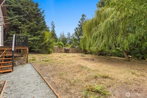 Exterior - 3238 E Harbor Rd, Langley, WA 98260 photo 4 of 5